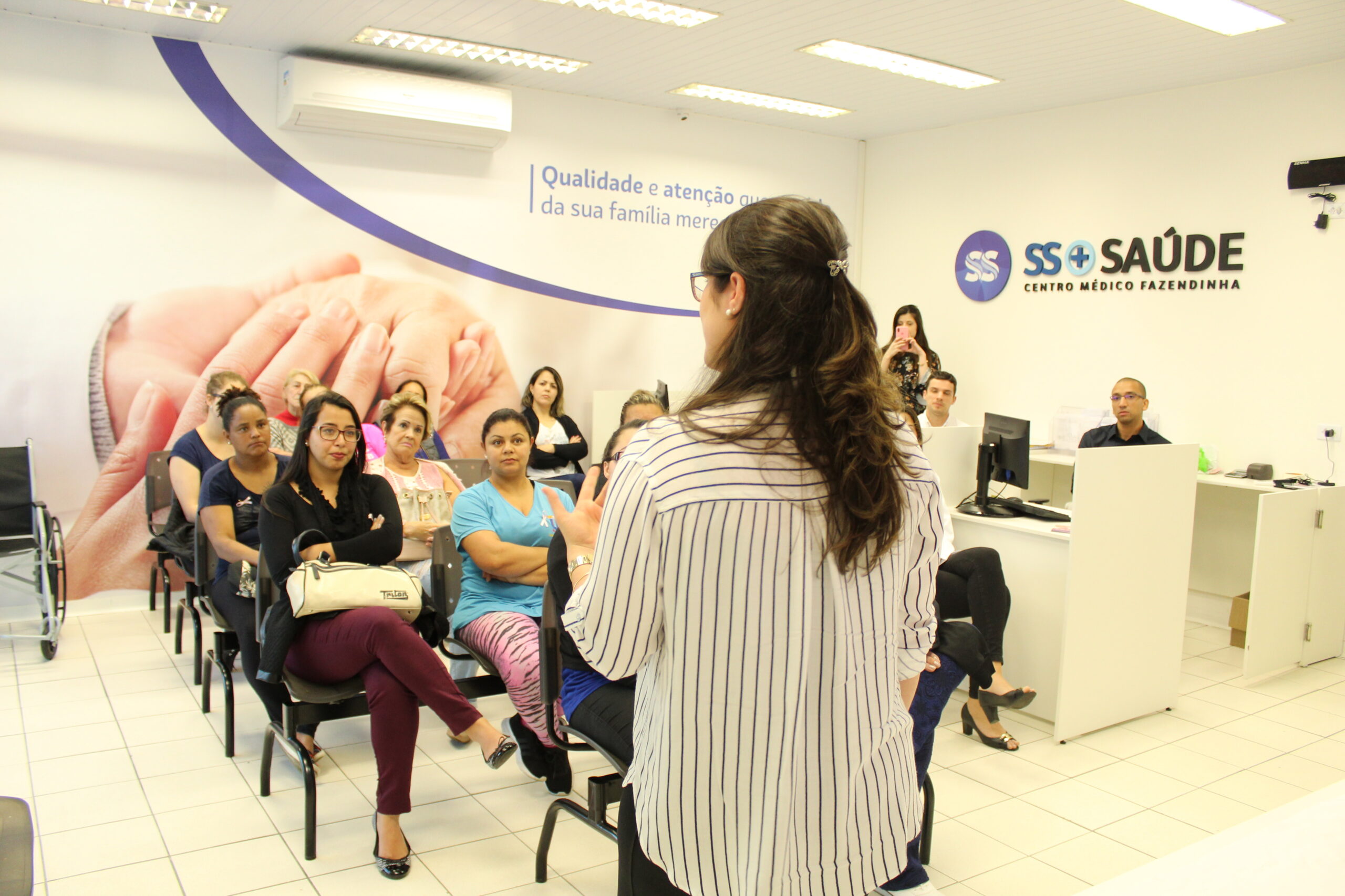 Read more about the article SS Saúde realiza coffee break em prol da conscientização do câncer de mama